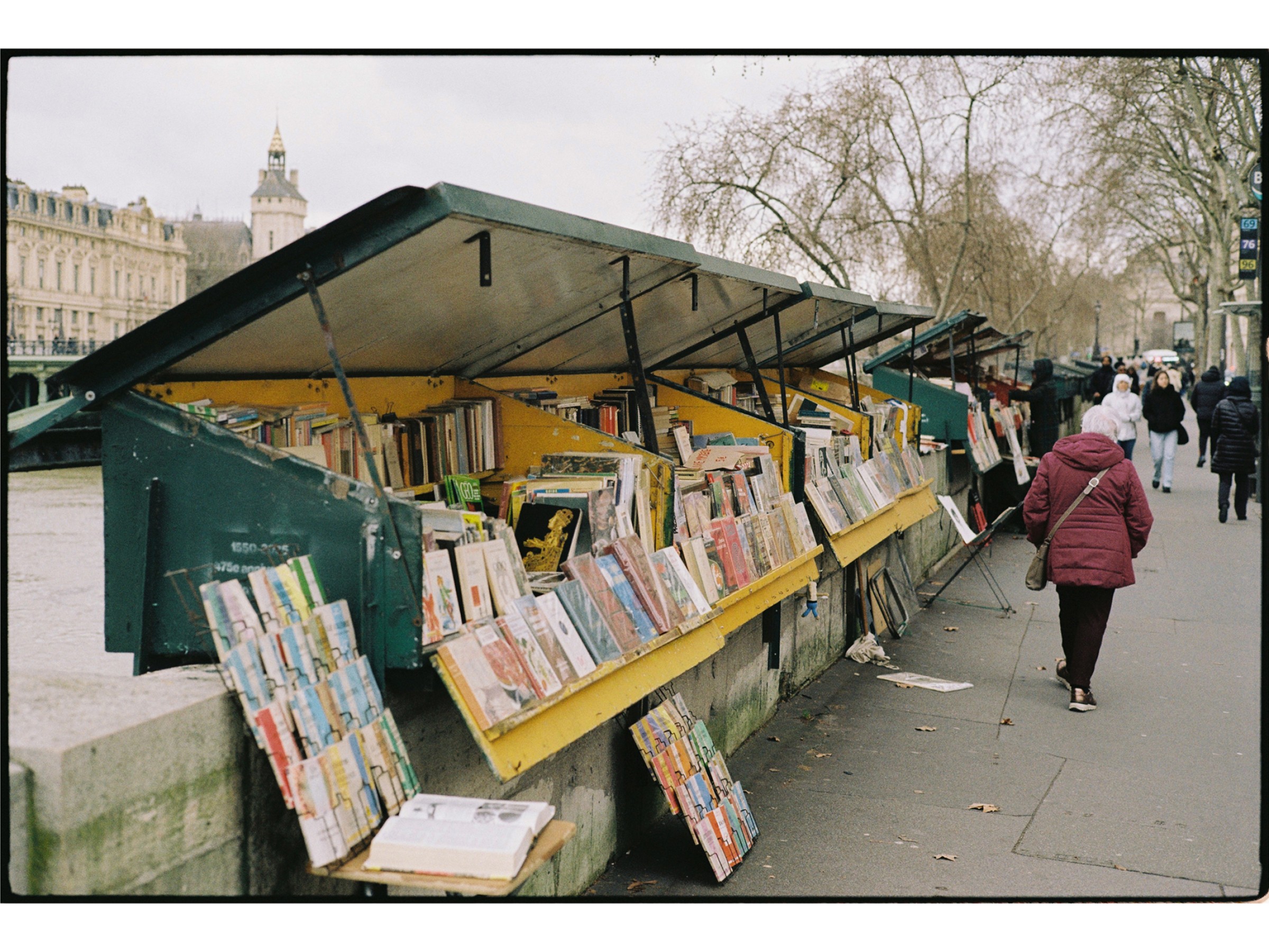 paris08