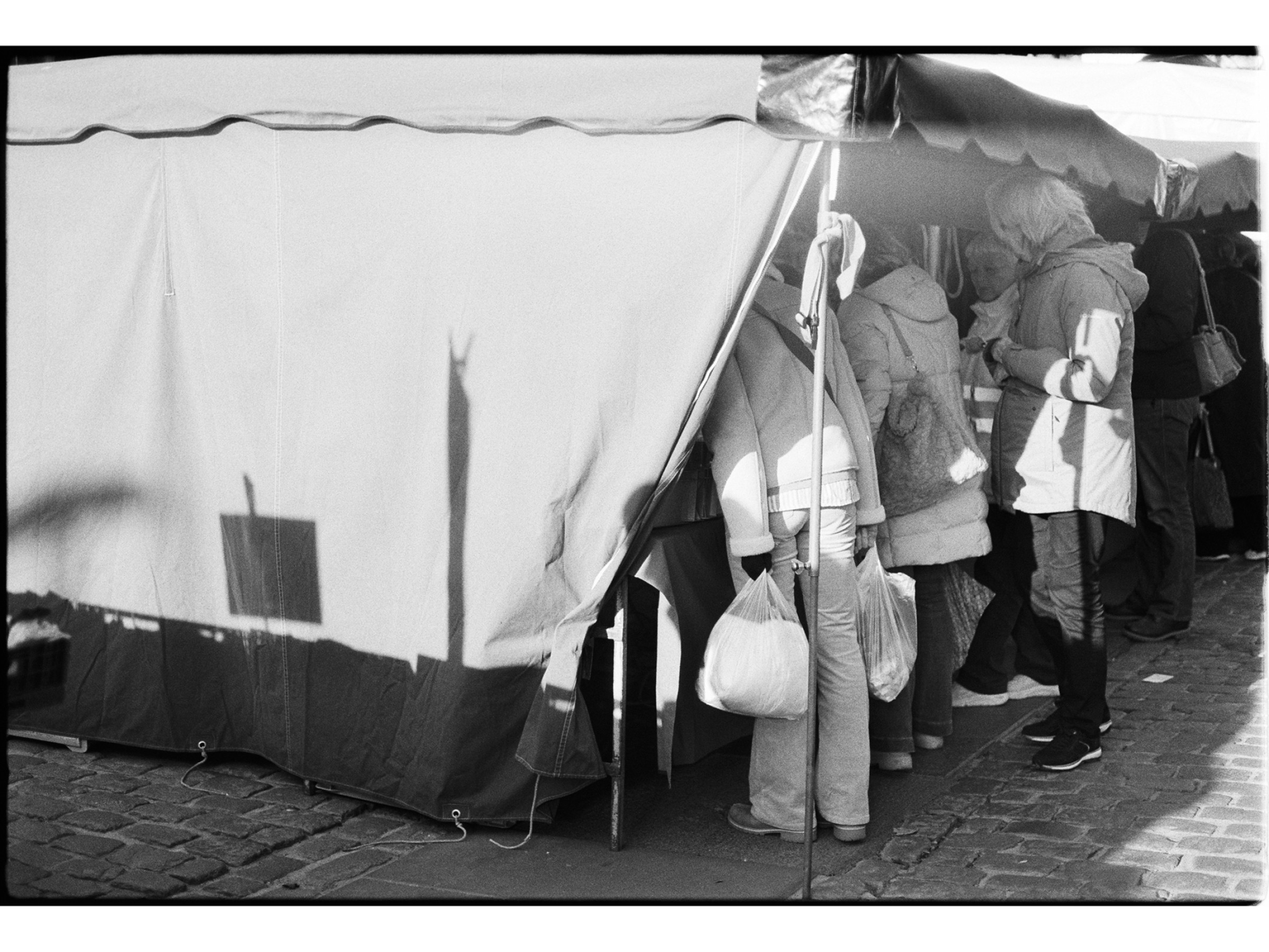 market02