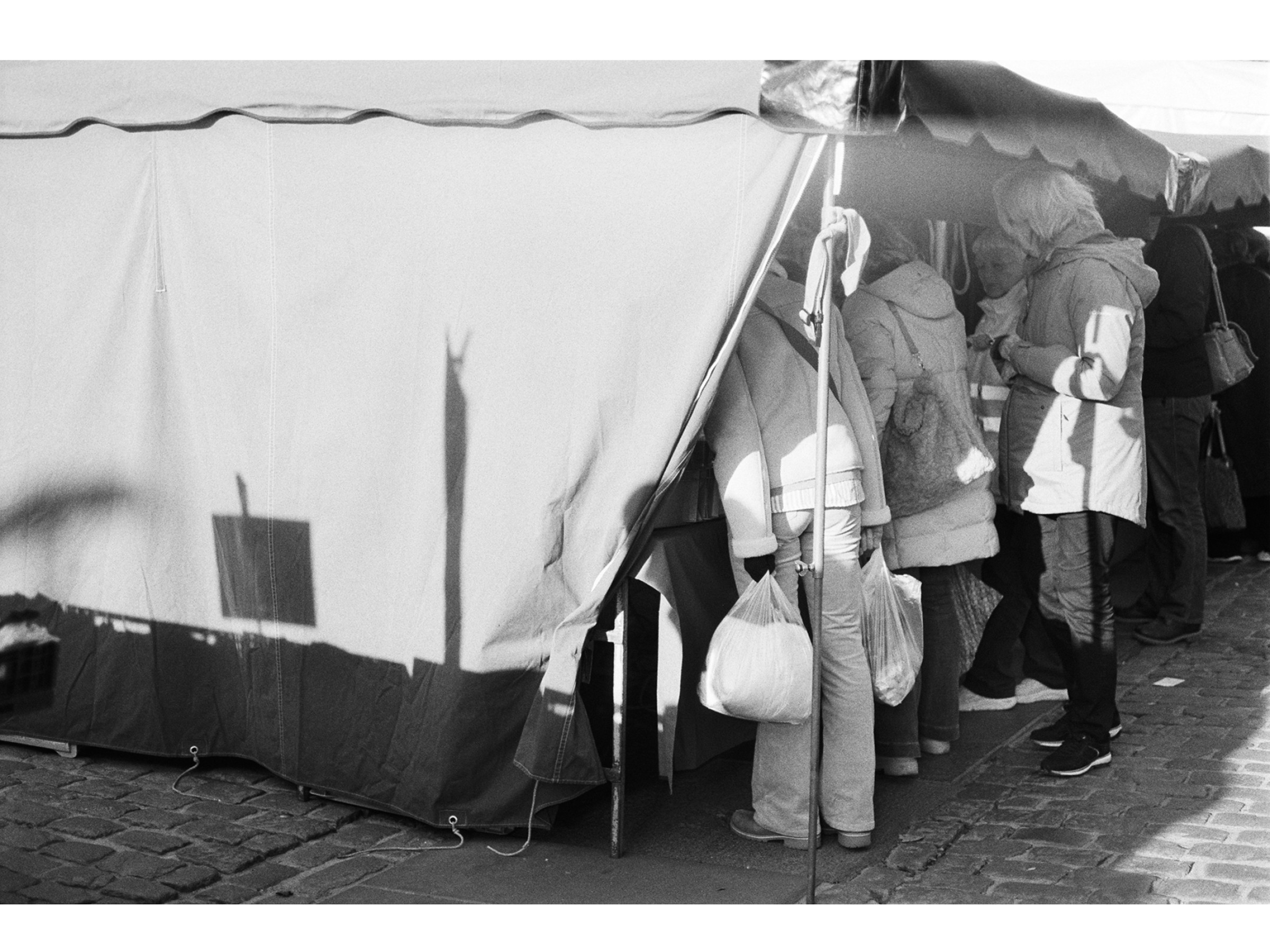 market02