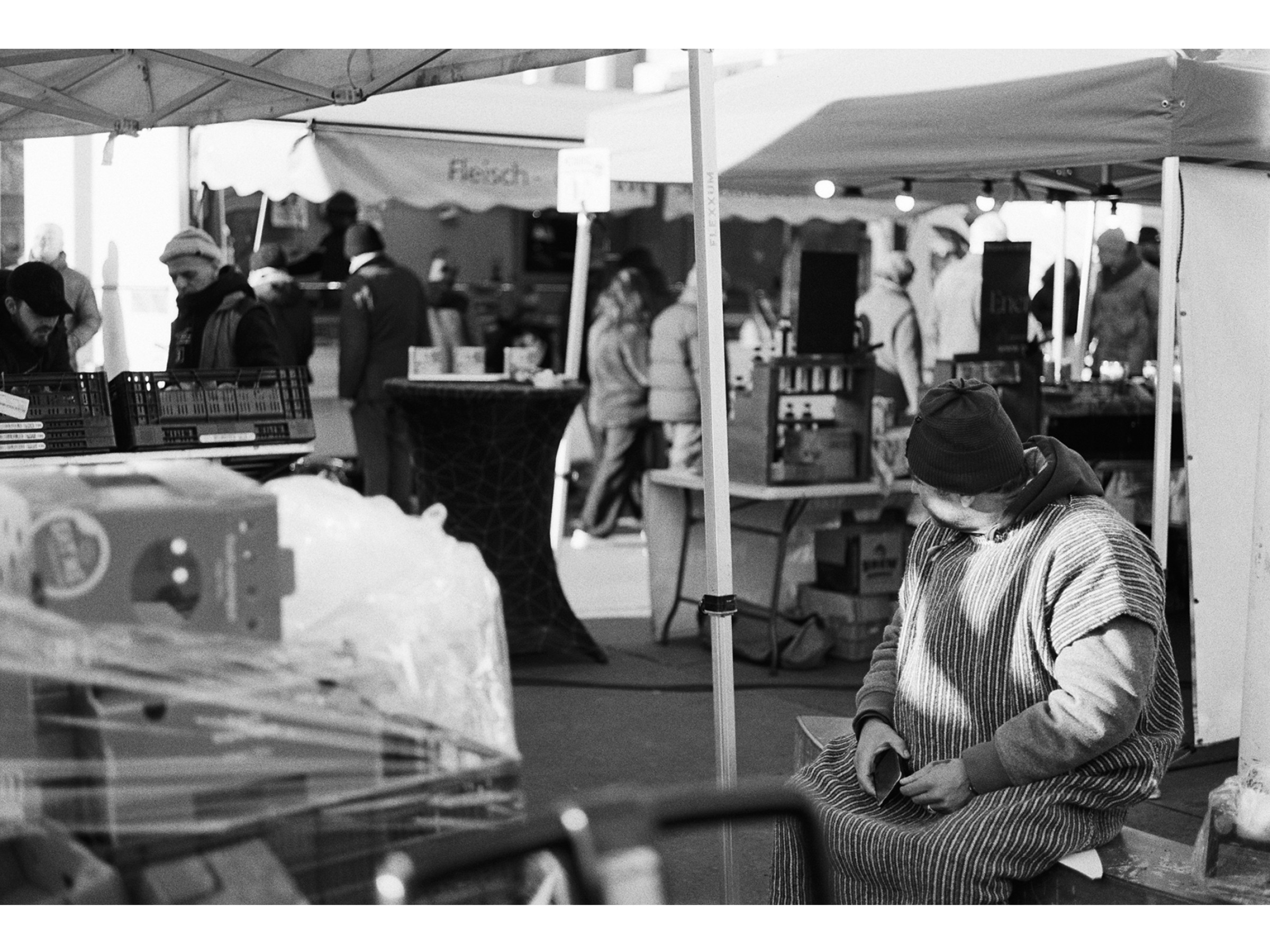 market03